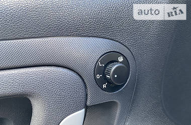 Хетчбек Skoda Fabia 2009 в 