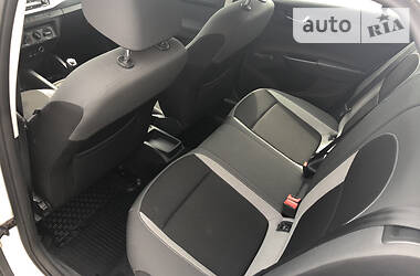 Хетчбек Skoda Fabia 2017 в 