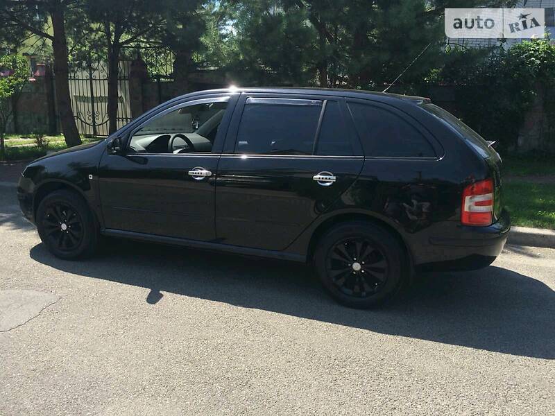 Універсал Skoda Fabia 2006 в Києві