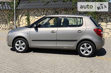 Хетчбек Skoda Fabia 2008 в 