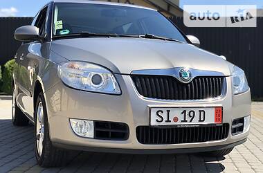 Хетчбек Skoda Fabia 2008 в 