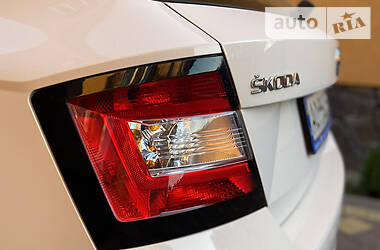 Хетчбек Skoda Fabia 2017 в 