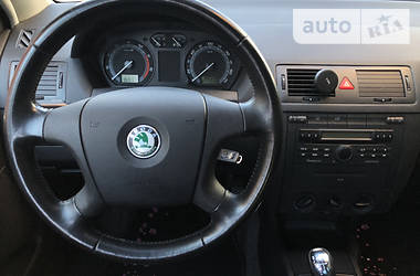 Хетчбек Skoda Fabia 2005 в Сумах