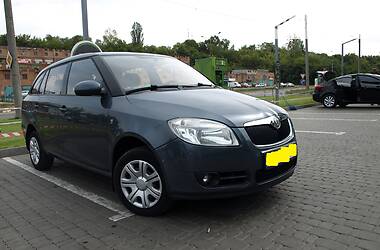 Универсал Skoda Fabia 2008 в Харькове