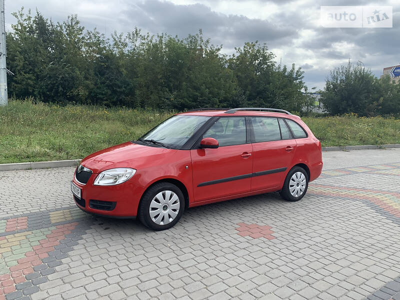 Універсал Skoda Fabia 2008 в Львові