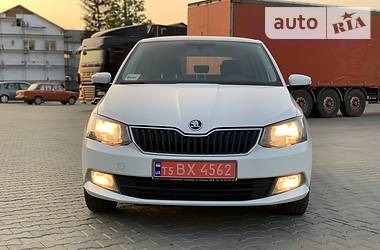 Универсал Skoda Fabia 2015 в Луцке