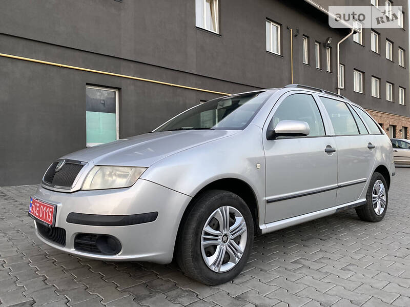 Універсал Skoda Fabia 2005 в Луцьку