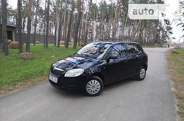 Хэтчбек Skoda Fabia 2008 в Житомире