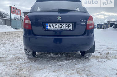 Хэтчбек Skoda Fabia 2012 в Киеве