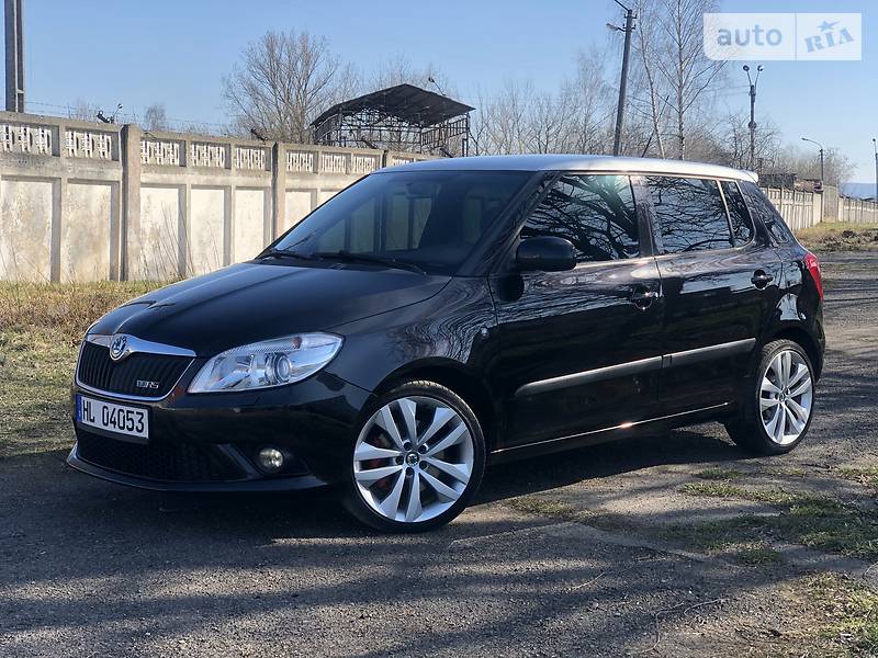 Хэтчбек Skoda Fabia 2010 в Дрогобыче