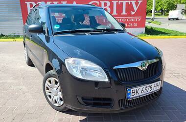 Універсал Skoda Fabia 2009 в Рівному