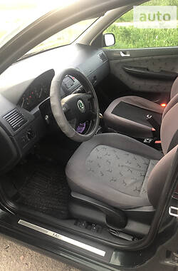 Универсал Skoda Fabia 2003 в 