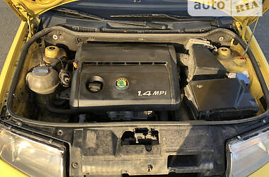 Хэтчбек Skoda Fabia 2001 в 
