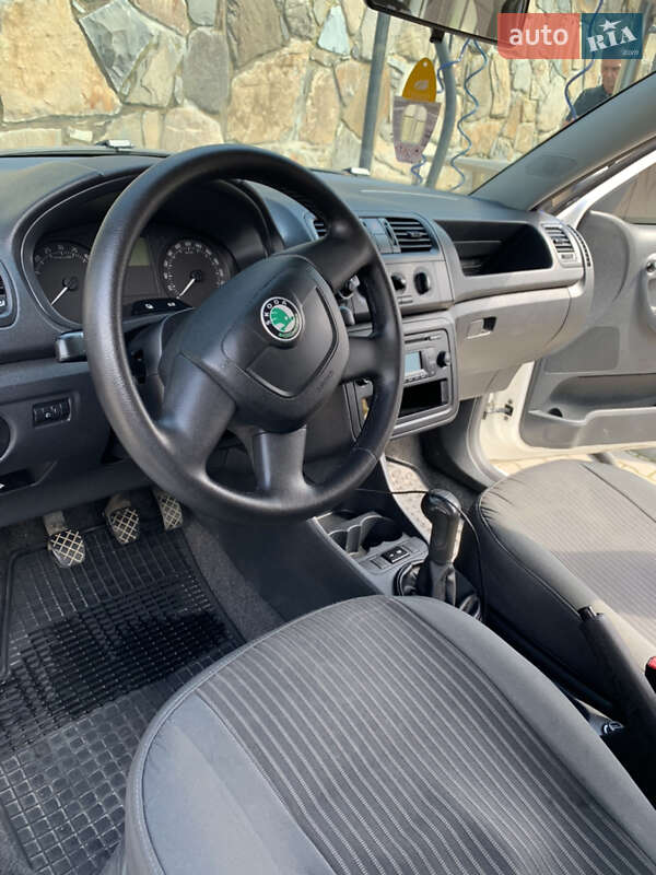 Універсал Skoda Fabia 2012 в Яремчі