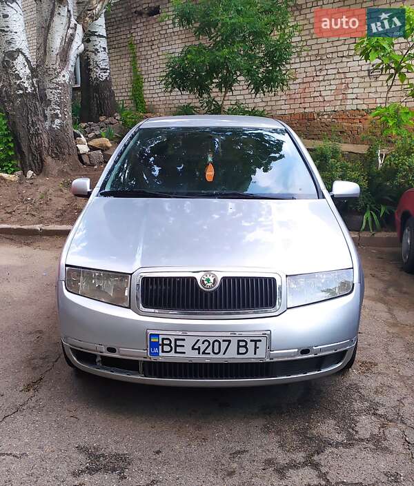 Хэтчбек Skoda Fabia 2002 в Николаеве