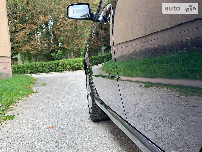 Универсал Skoda Fabia 2002 в Ивано-Франковске