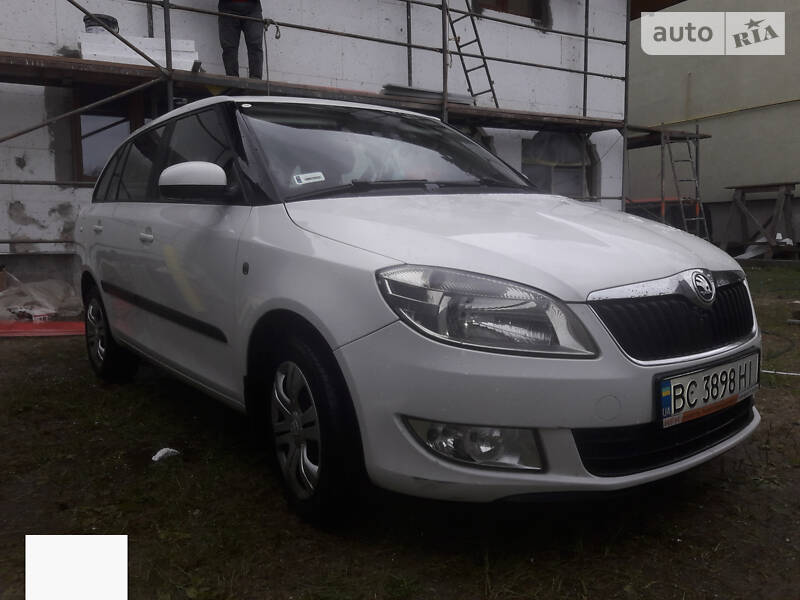 Універсал Skoda Fabia 2013 в Львові