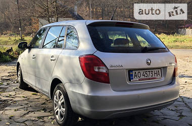 Універсал Skoda Fabia 2014 в Ужгороді