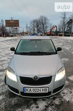 Хэтчбек Skoda Fabia 2008 в Буче