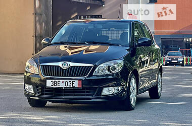 Хэтчбек Skoda Fabia 2010 в Ровно