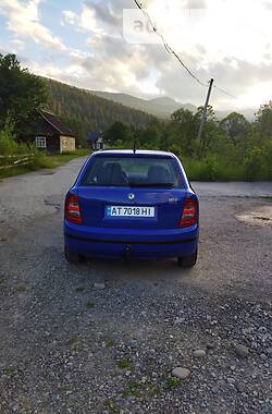 Хэтчбек Skoda Fabia 2001 в Яремче