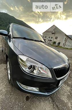 Универсал Skoda Fabia 2011 в Межгорье