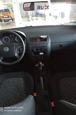 Седан Skoda Fabia 2006 в Хмельницком