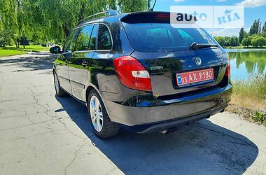 Универсал Skoda Fabia 2011 в Ровно