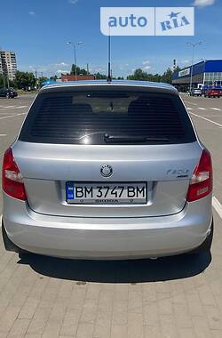 Хэтчбек Skoda Fabia 2008 в Сумах