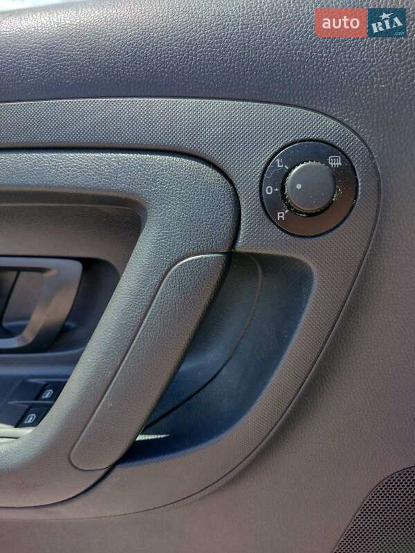 Хетчбек Skoda Fabia 2010 в Хмельницькому фото 10 Хетчбек Skoda Fabia 2010 в Хмельницькому