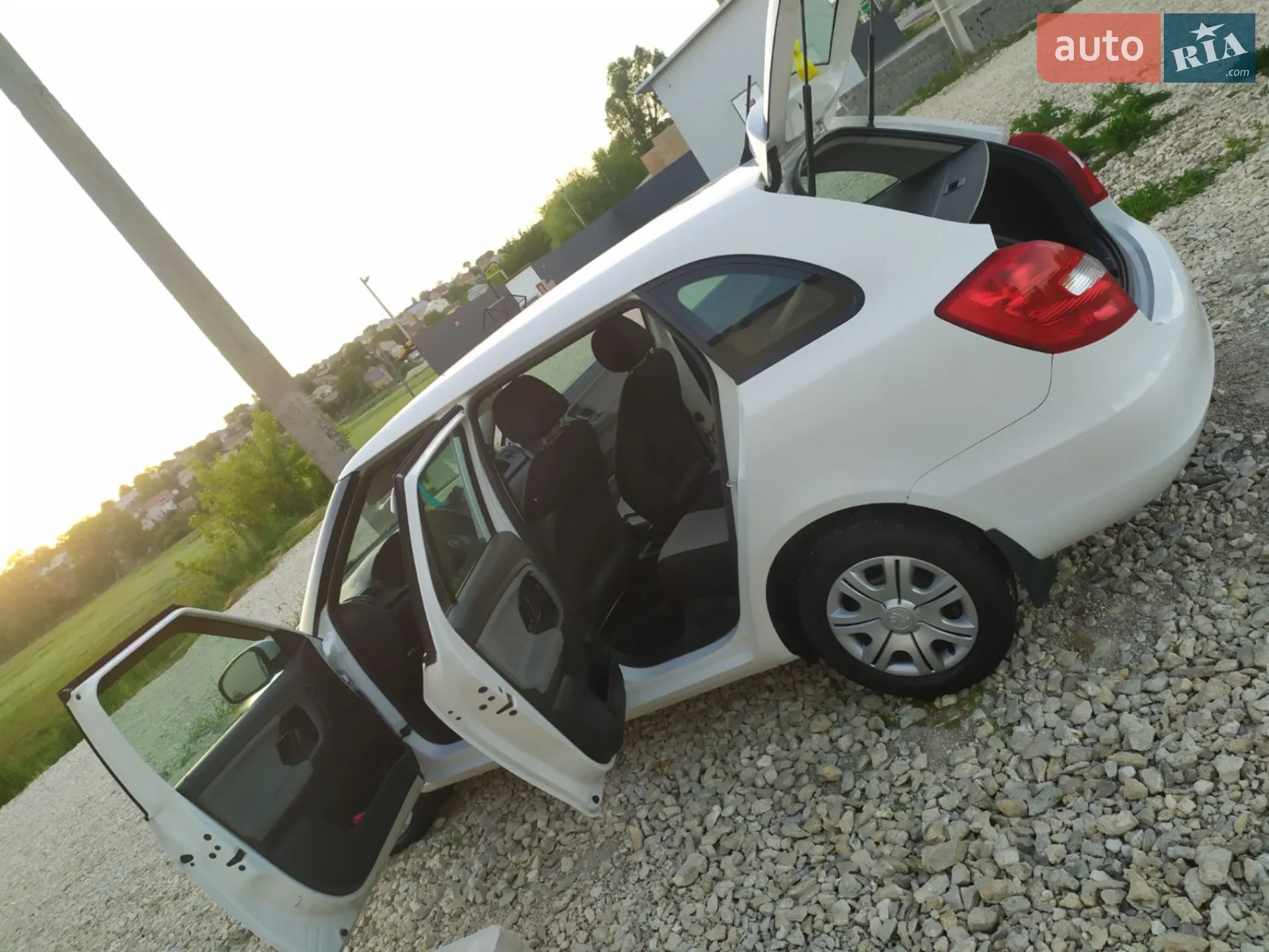 2014 Skoda Fabia - мініатюра 21