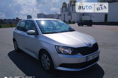 Хэтчбек Skoda Fabia 2017 в 