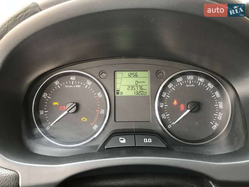 Универсал Skoda Fabia 2011 в Перечине