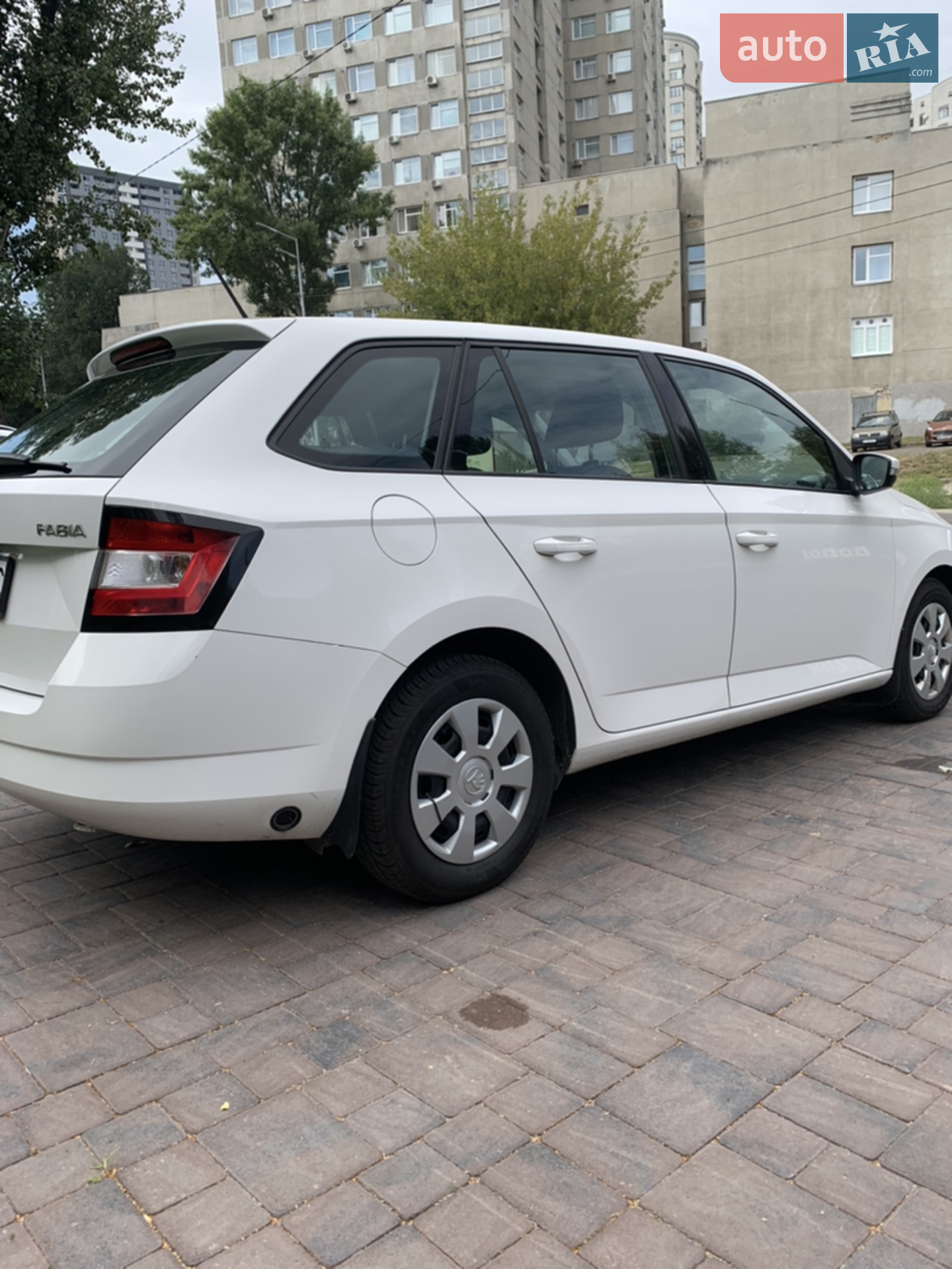 2016 Skoda Fabia - мініатюра 11