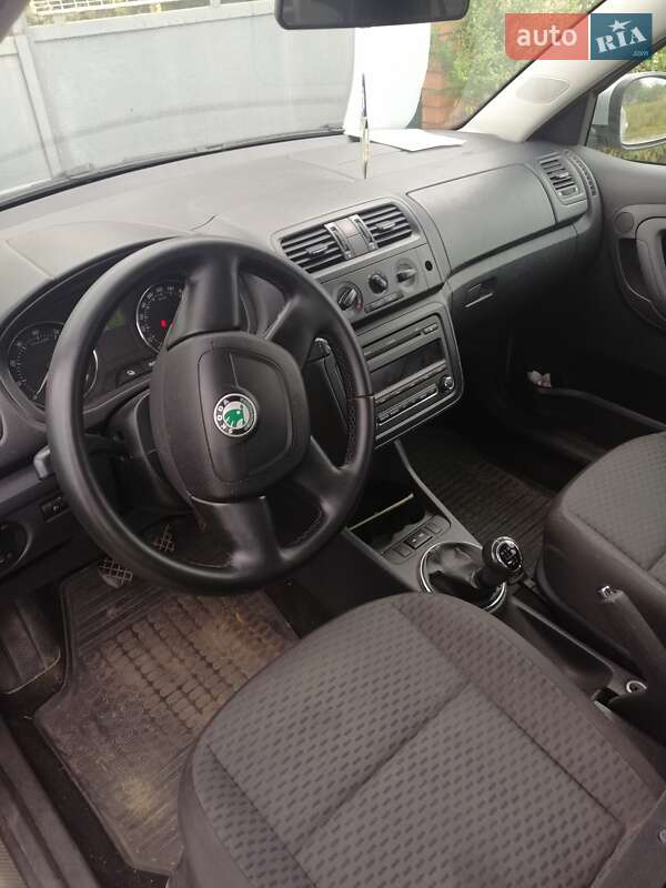 Універсал Skoda Fabia 2010 в Компаніївці
