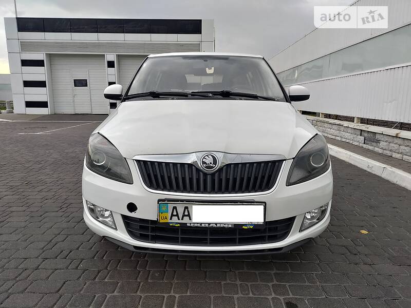 Хэтчбек Skoda Fabia 2013 в Киеве