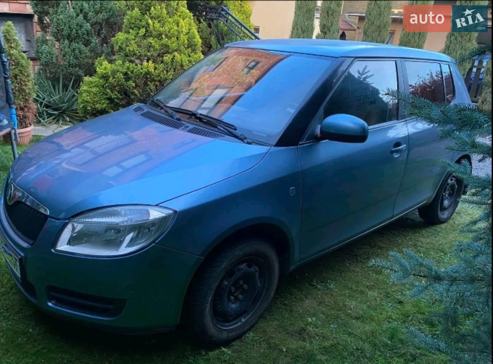 2010 Skoda Fabia - мініатюра 4