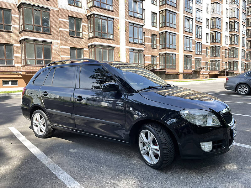 Універсал Skoda Fabia 2008 в Чернігові