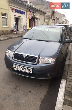 Седан Skoda Fabia 2006 в 