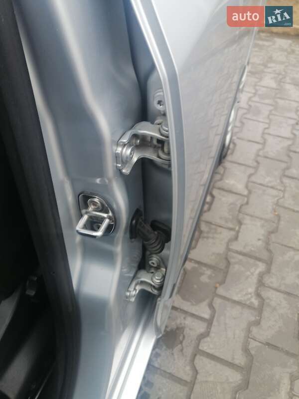 Хетчбек Skoda Fabia 2008 в Дніпрі