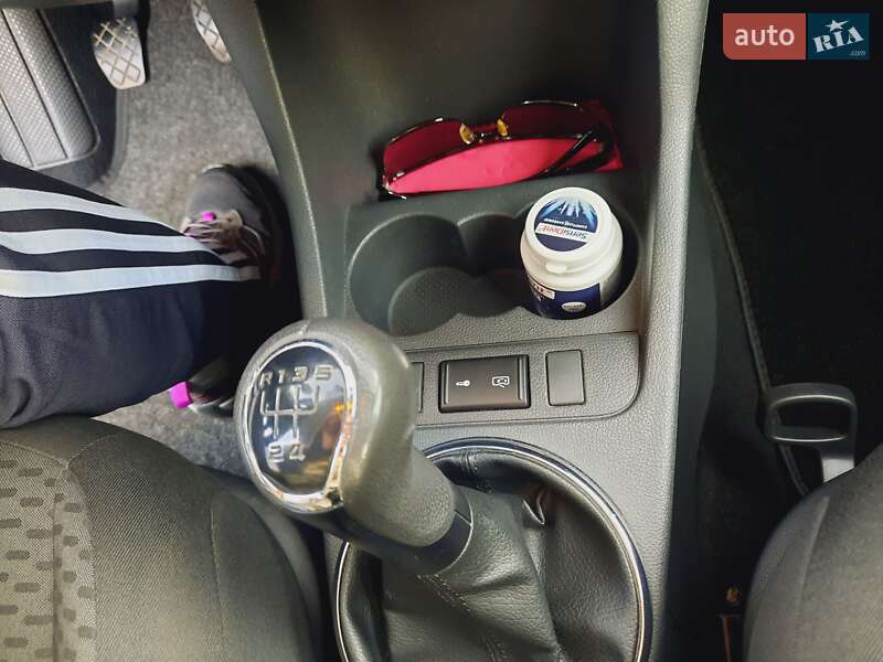Универсал Skoda Fabia 2011 в Житомире