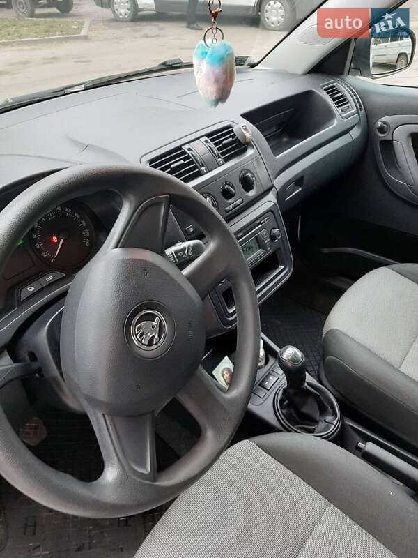 Хэтчбек Skoda Fabia 2013 в Ивано-Франковске фото 8 Хэтчбек Skoda Fabia 2013 в Ивано-Франковске
