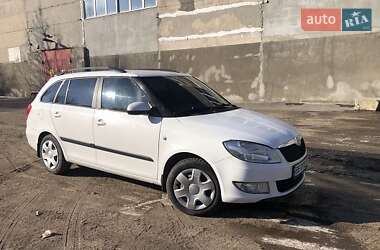 Универсал Skoda Fabia 2011 в Одессе