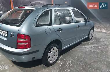 Универсал Skoda Fabia 2003 в Шполе