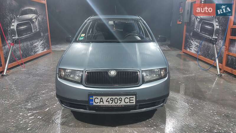 Универсал Skoda Fabia 2003 в Шполе