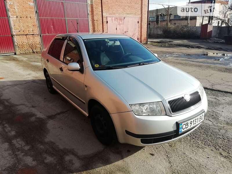 Седан Skoda Fabia 2002 в Чернигове фото 2 Седан Skoda Fabia 2002 в Чернигове