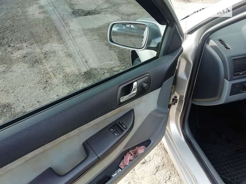 Седан Skoda Fabia 2002 в Чернигове фото 18 Седан Skoda Fabia 2002 в Чернигове