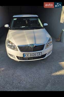 Універсал Skoda Fabia 2010 в Чернівцях