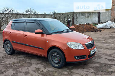 Хэтчбек Skoda Fabia 2007 в Черкассах