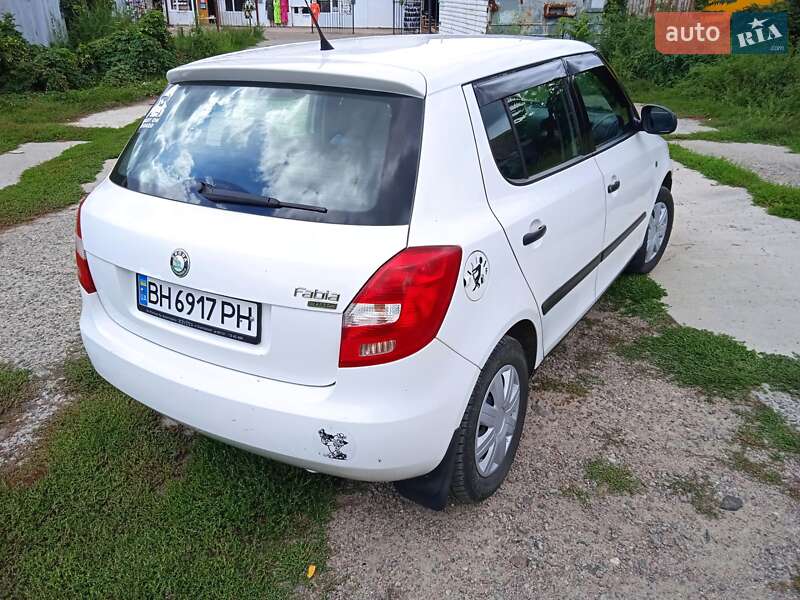 Хэтчбек Skoda Fabia 2008 в Одессе